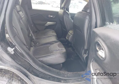 2018 Jeep Cherokee Latitude Plus 4X4 z USA, uszkodzony, nr VIN 1C4PJMLXXJD531051